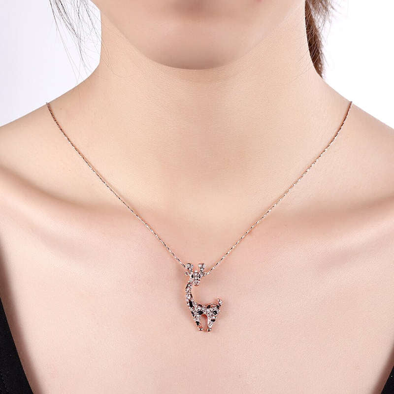 Cute Giraffe Necklace