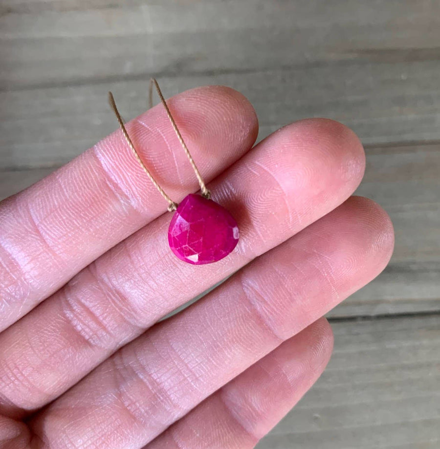 small dyed ruby necklace