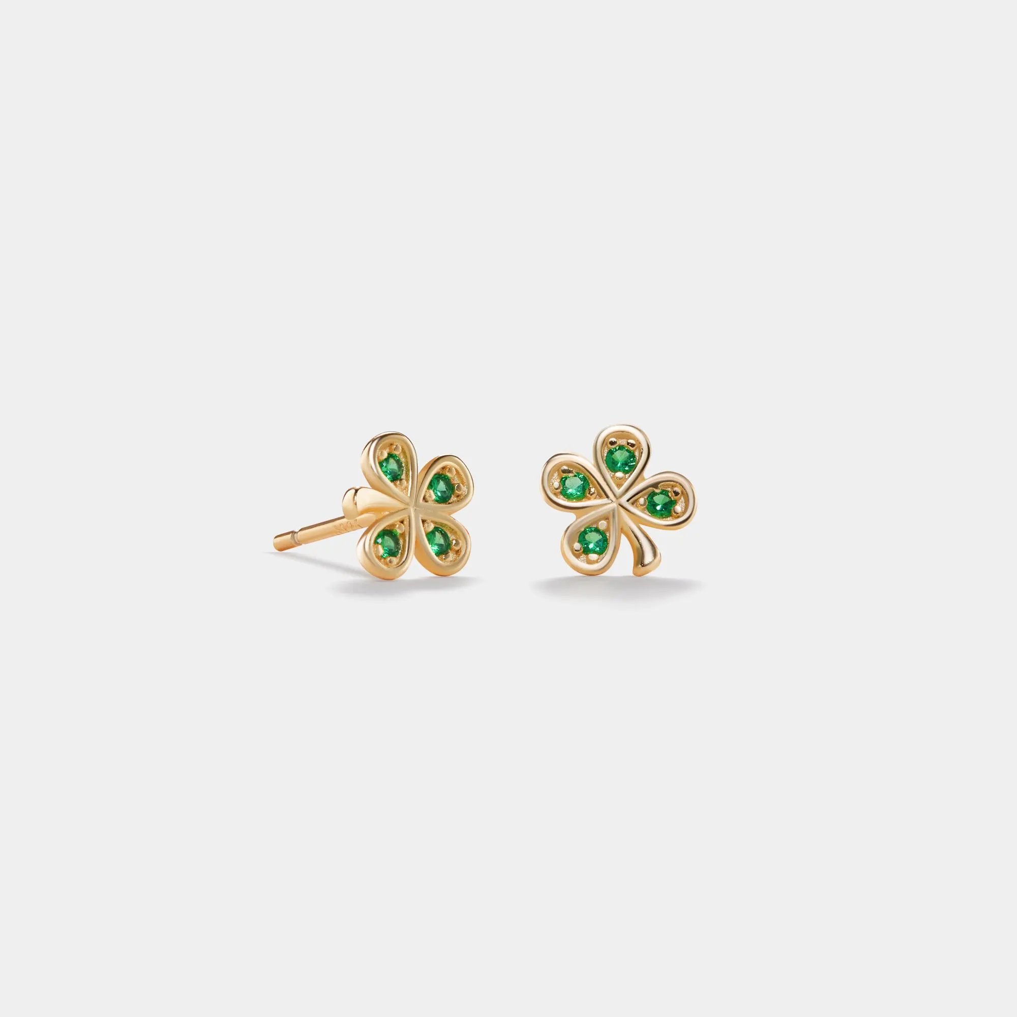 Four leaf clover stud earrings