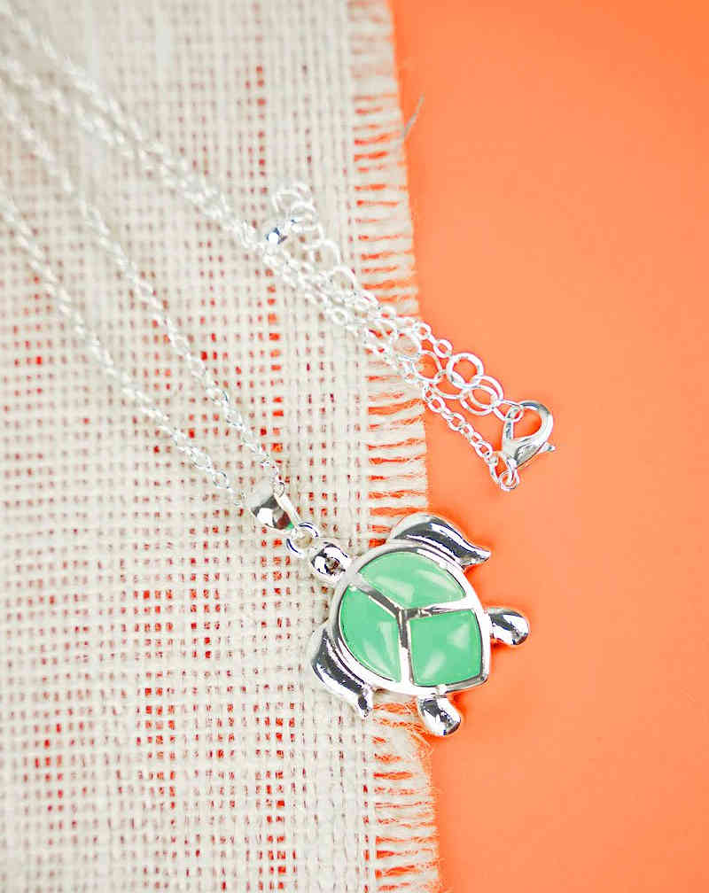 Turtle Mint Green Necklace