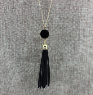 necklace long tassel black