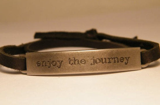 Enjoy The Journey leather bracelet