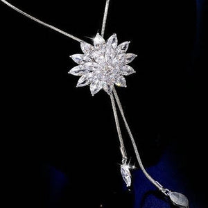 necklace rhinestone snowflake