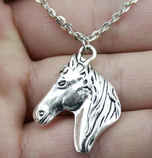 necklace horse head