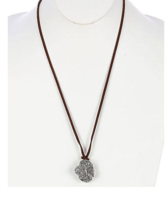 necklace druzy