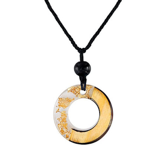 Turquoise and wood necklace