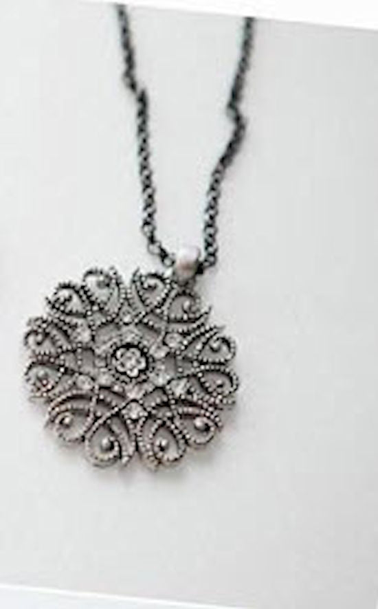 necklace vintage antique