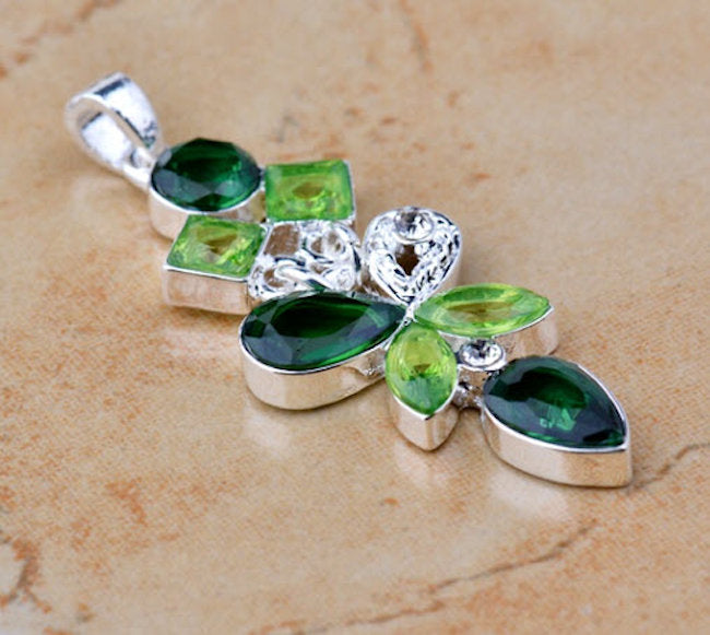 Dark Green Round and Teardrop Crystal Pendant