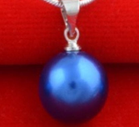 pendant pearl blue