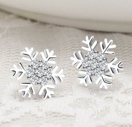 Rhinestone Snowflake Stud Earrings