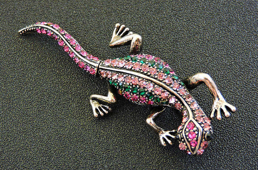 Gecko Rhinestone Pin - Brooch 