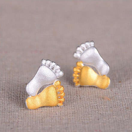 Stud Earrings Feet