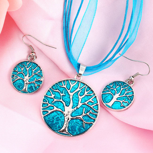 Tree of Life Round Silver Pendant Necklace and Earring Set