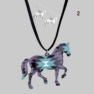 Horse necklace with Southwest Pattern 