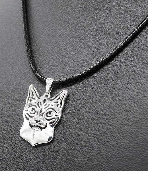 Siamese Cat Pendant Necklace