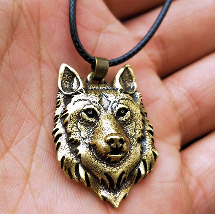 Wolf Pendant Necklace Unisex