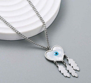 Necklace shell, feathers eye